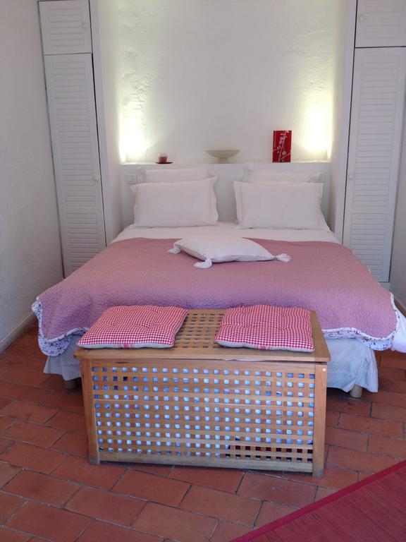 B&B Lei Bancaou La Garde-Freinet Rom bilde