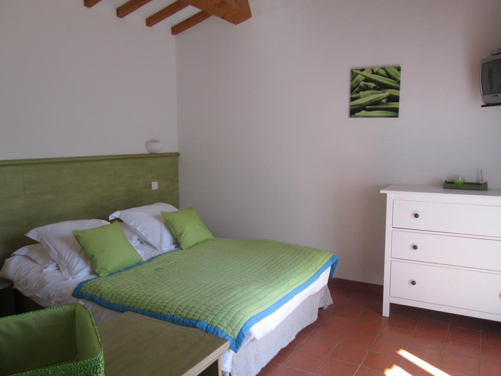 B&B Lei Bancaou La Garde-Freinet Rom bilde
